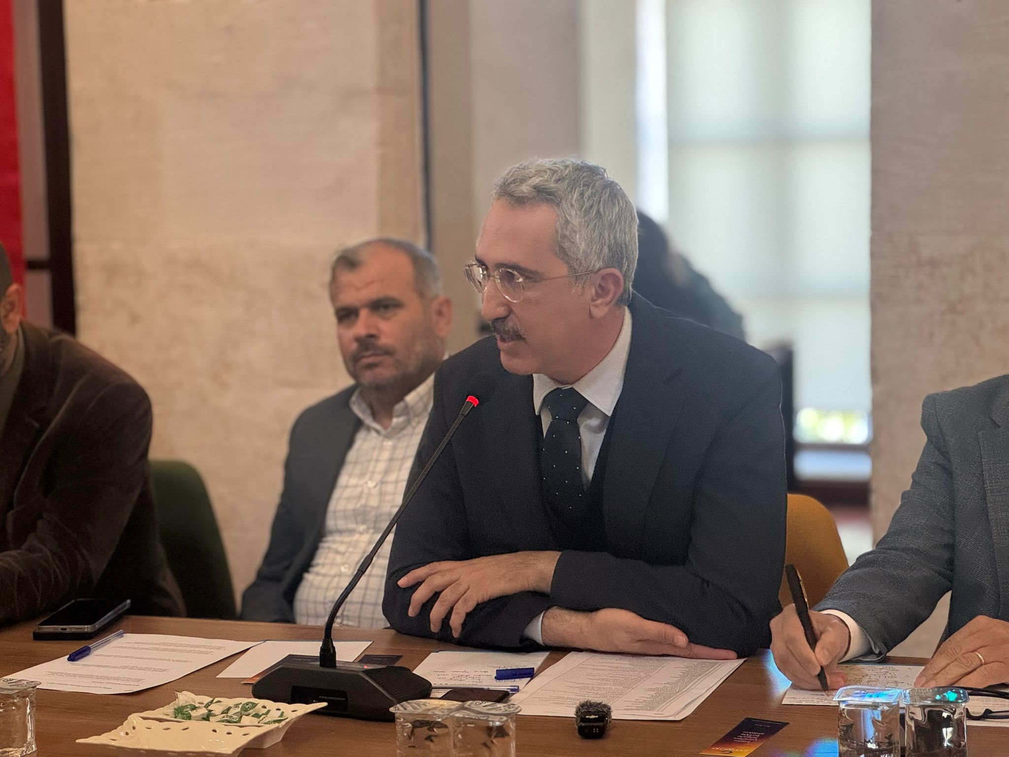 Sivil toplum Kuruluşu Temsilcilerinin Katılımıyla Göç İstişare Toplantısı yapıldı 